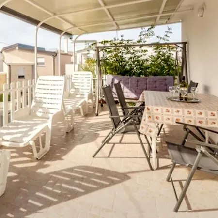 Zdenko Appartamento *