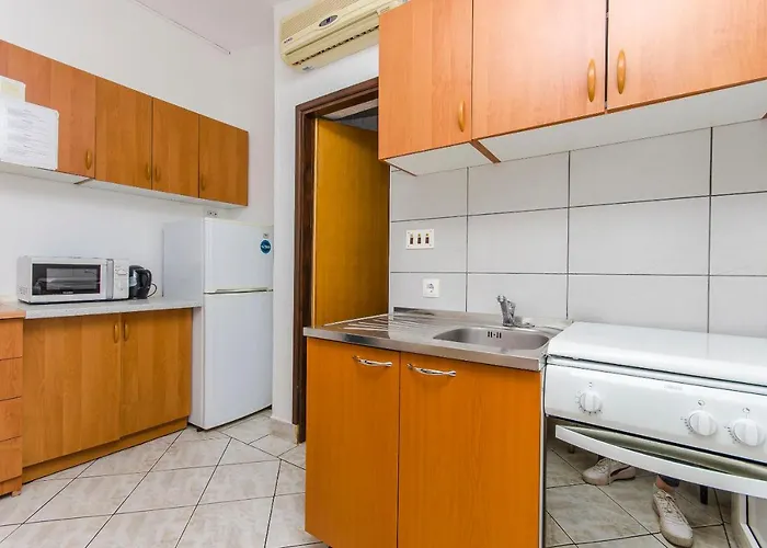 Zdenko Apartment Vir