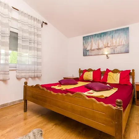 Apartman Zdenko Vir